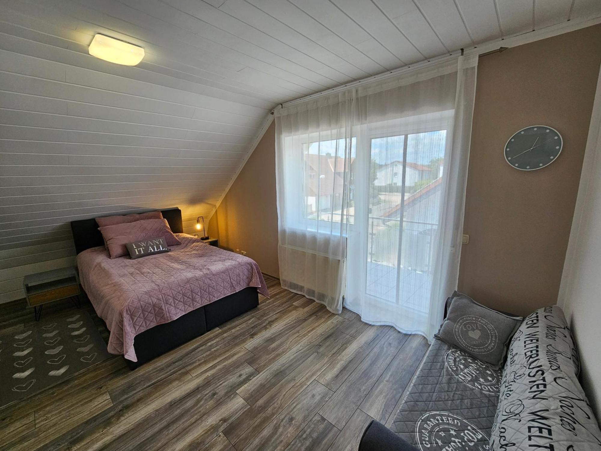 Schicke Unterkunft mit 2 Schlafzimmer, Küche, Bad Korbach Exterior foto
